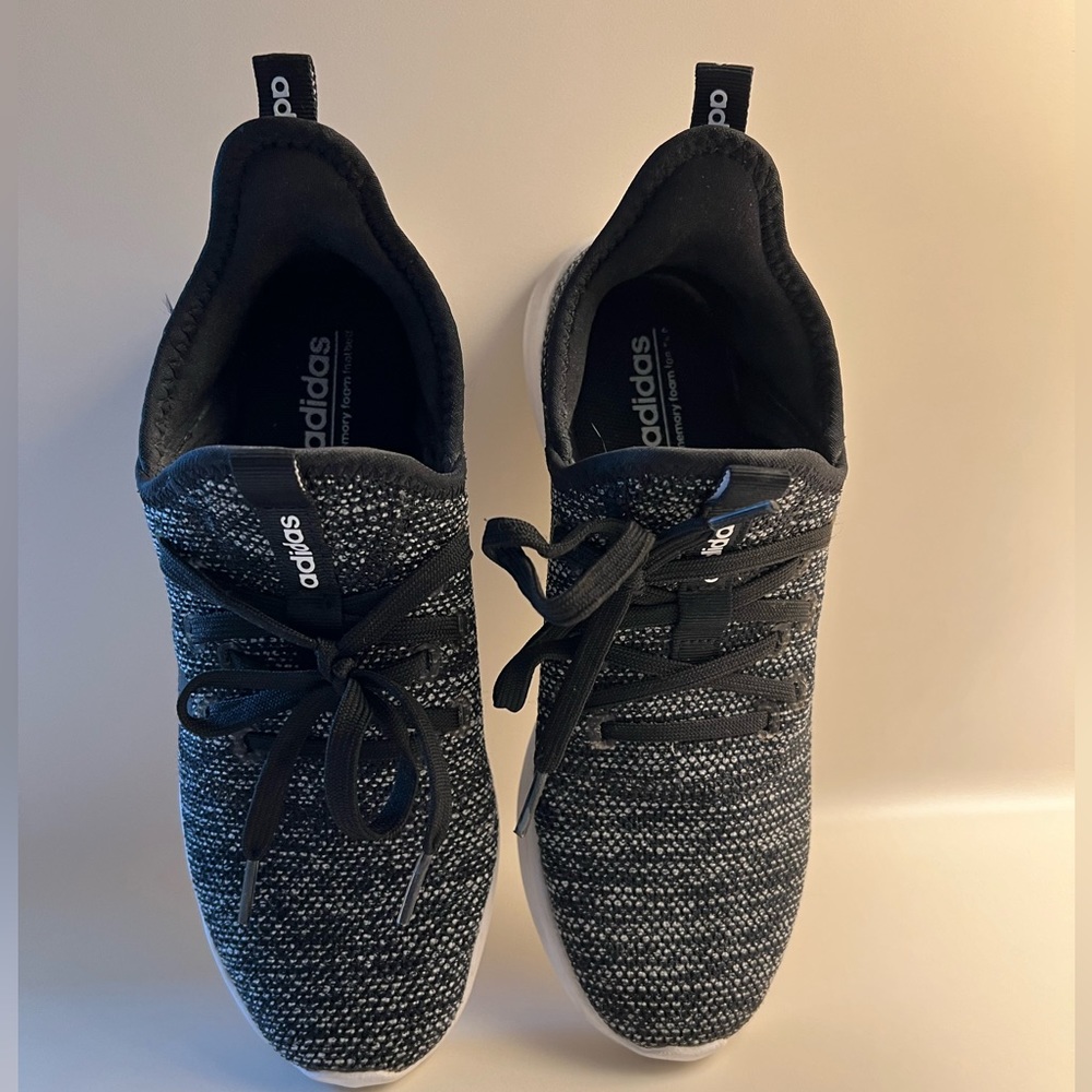 Adidas Cloudfoam Sneakers Black & White Size 7